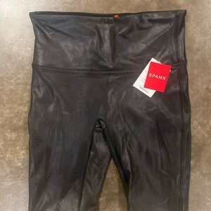 SPANX Faux Leather leggings M